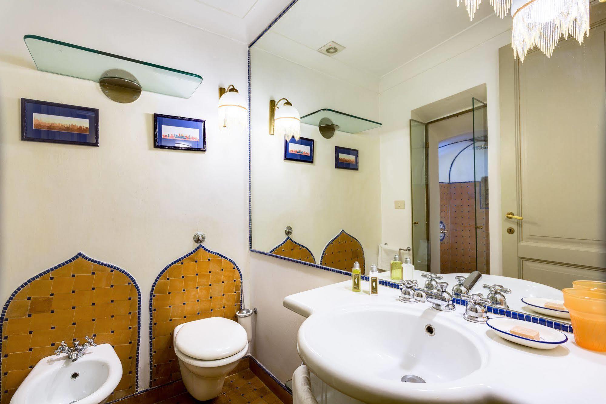 Casa Heberart Capo Le Affittacamere Roma